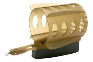 Кормушка Akara 9043 с грузом сетка 50 гр. пластик.